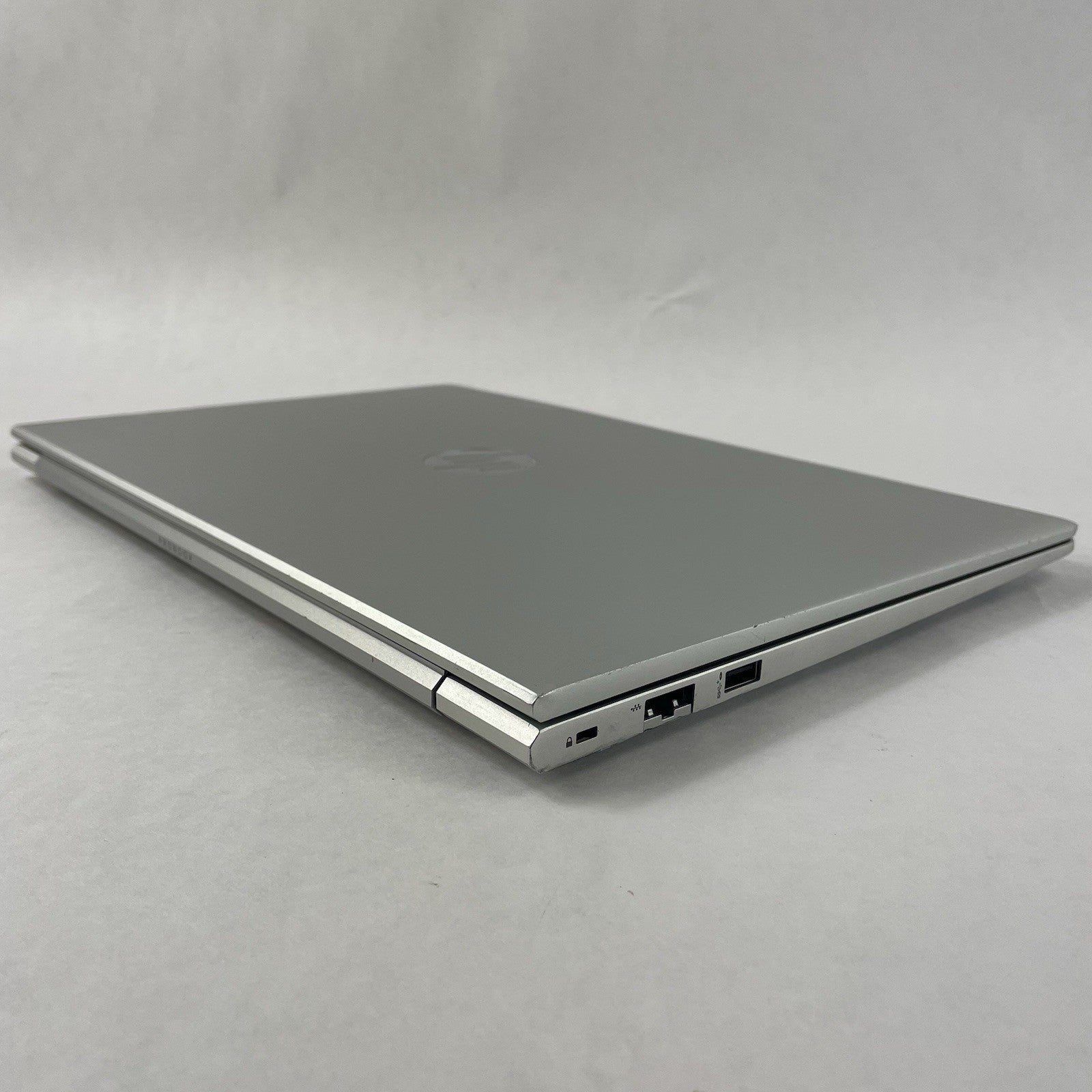 HP ProBook 450 G8 15.6" i5-1135G7 2.40 GHz 8 GB RAM No SSD/OS/AC8