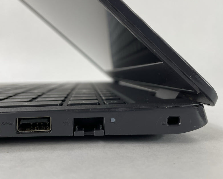 Dell Latitude 3510 15.6" i5-10210U 1.60 GHz 8 GB RAM No SSD/OS/AC - READ