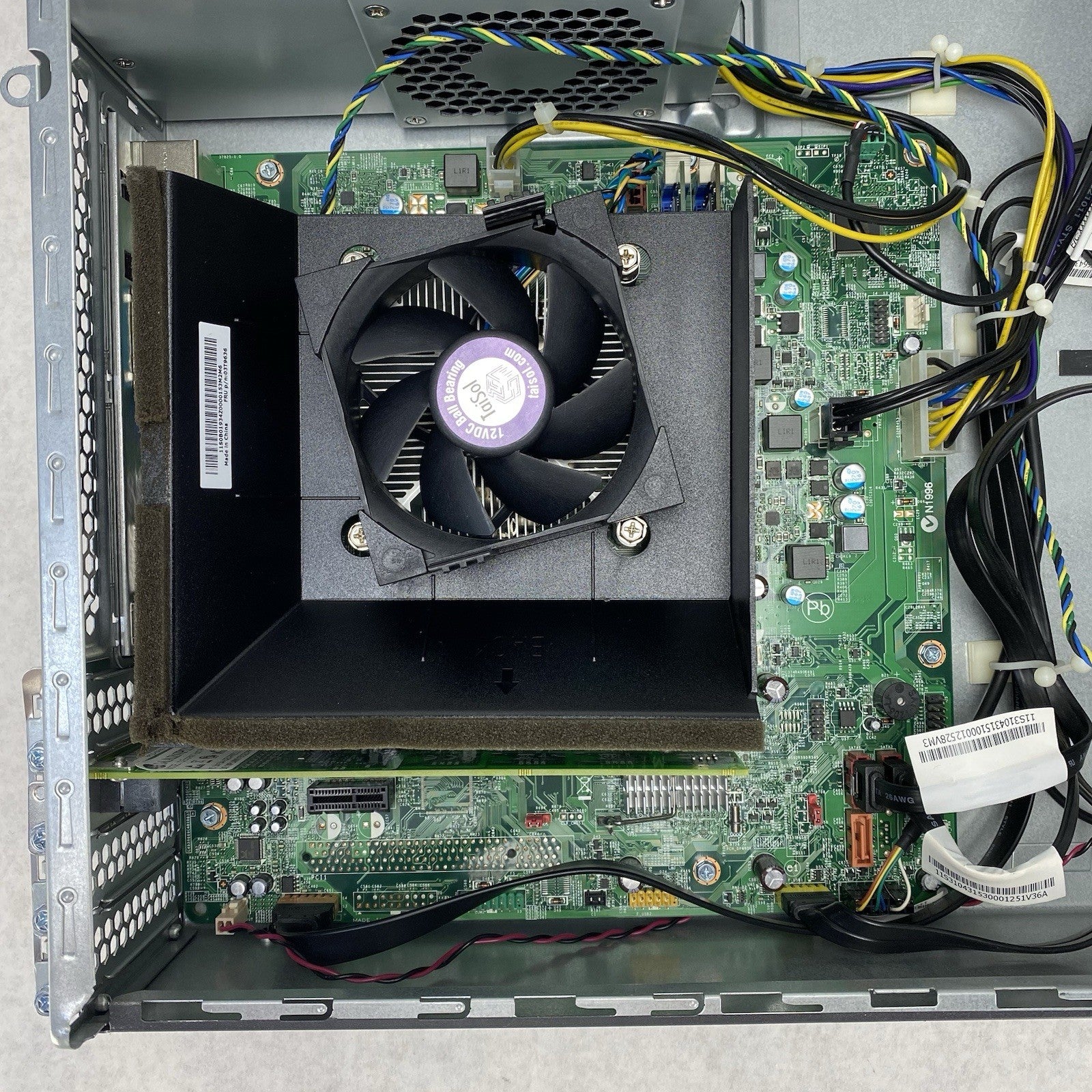 Lenovo ThinkCentre M73 SFF Intel Core i5-4590 3.30GHz 8GB RAM No HDD No OS