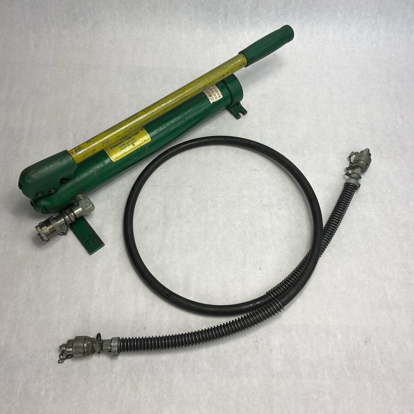 Greenlee 755 Hydraulic Hand Pump1