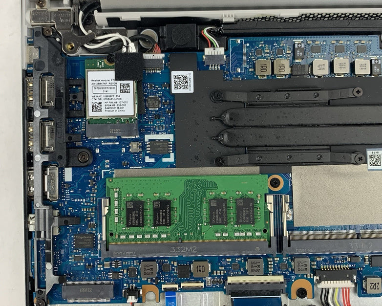 HP EliteBook 655 G9 15.6" AMD Ryzen 5 Pro 5675U 2.3GHz 8GB RAM No SSD/OS/AC Dent