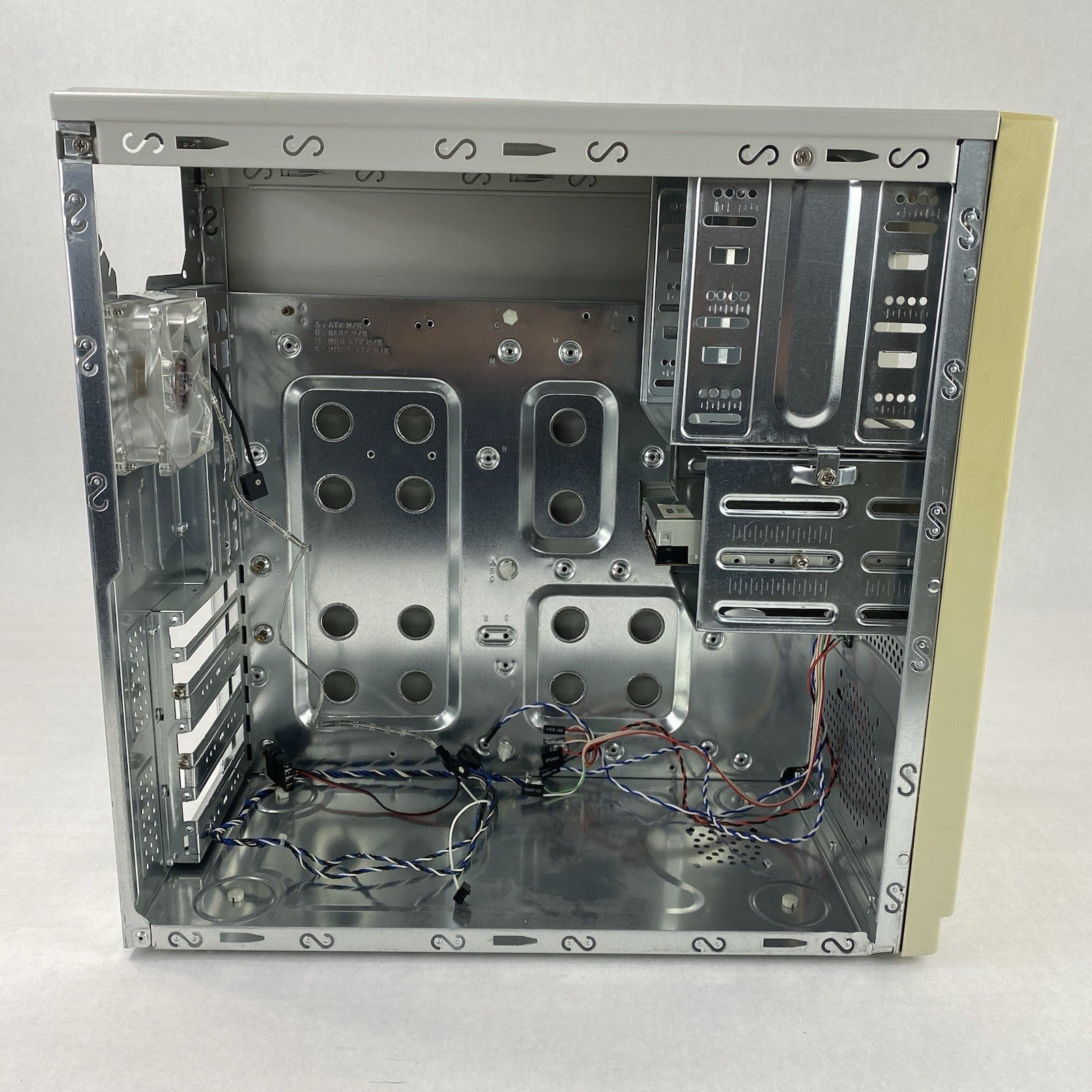 Unbranded Mid ATX Vintage Beige Computer Case No Power Supply No Internals