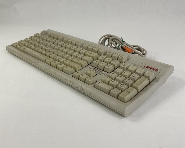 Compaq KB-3923 5V 18"L 7"W 6 Pin Keyboard - Tested