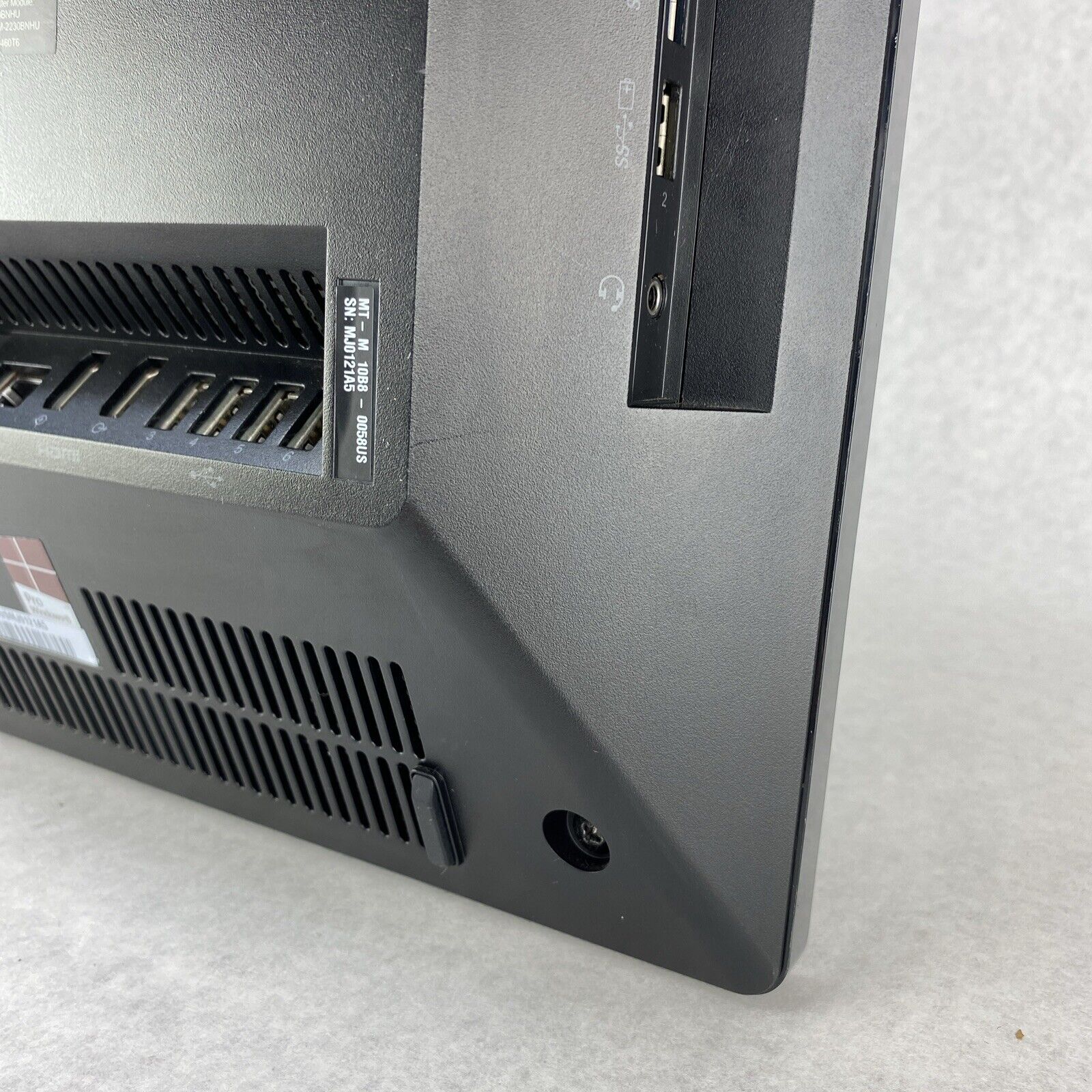 Lenovo ThinkCentre E93z AIO Intel Core i3-4130 3.40GHz 8GB RAM No Stand HDD OS