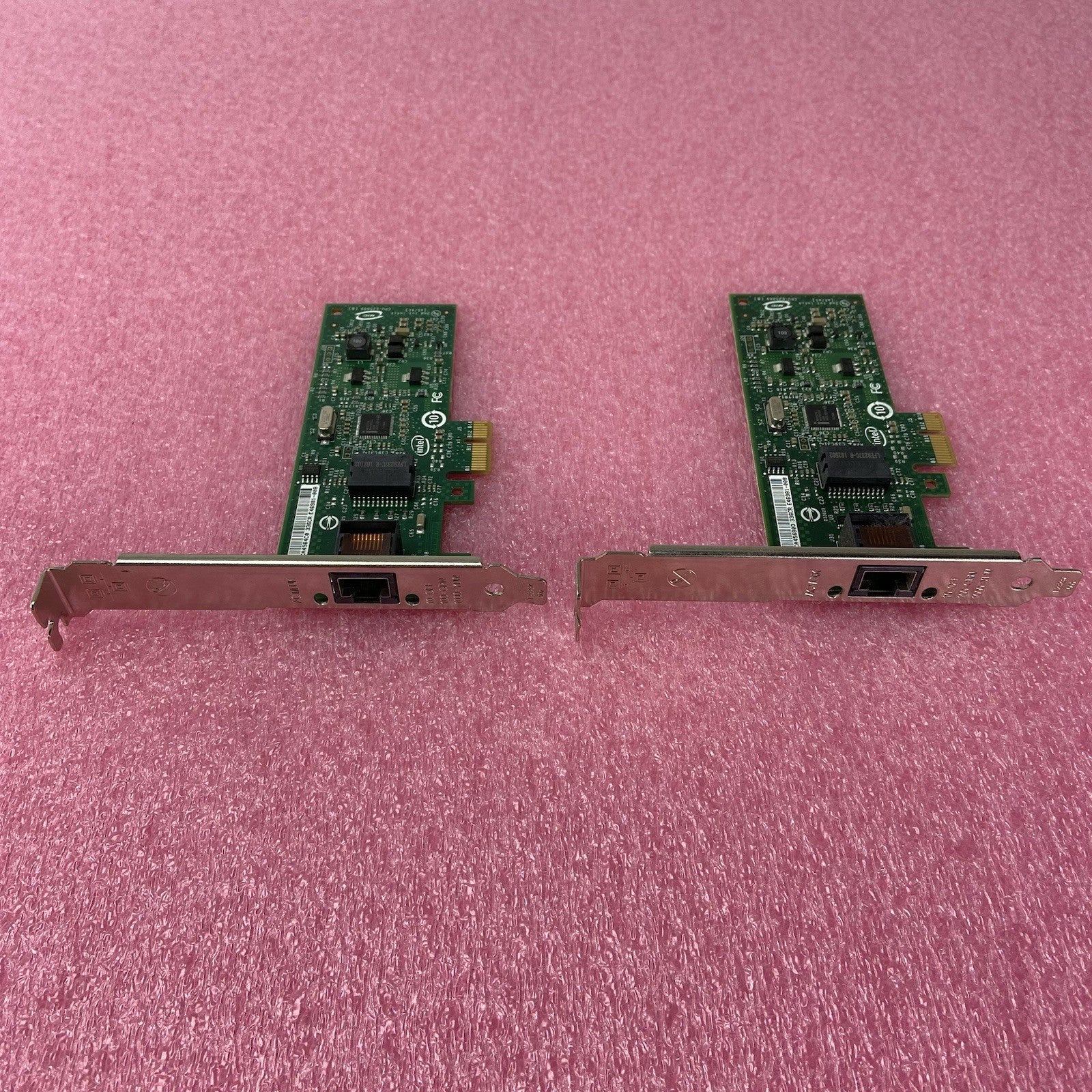 Lot of 2 Intel Gigabit CT Desktop Adapter PCIe EXPI9301CTBLK3