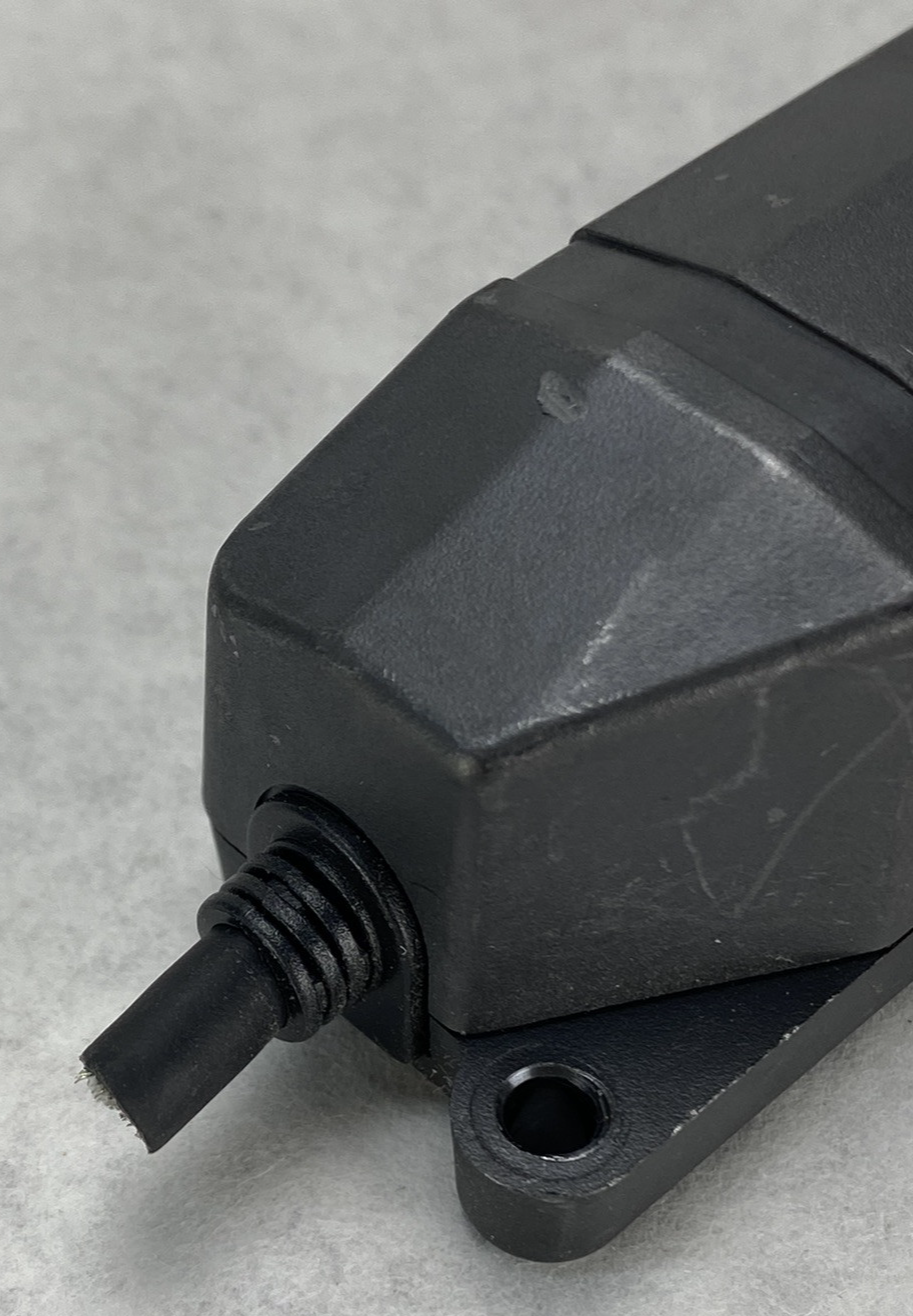 Keyence SJ-M030G High-Performance Micro Static Eliminator - Parts or Repair