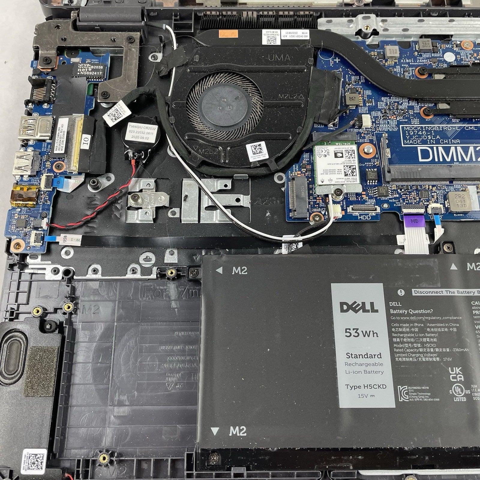 Dell Latitude 3510 15.6" i5-10210U 1.60 GHz 8 GB RAM No SSD/OS/AC - Bad Edge17