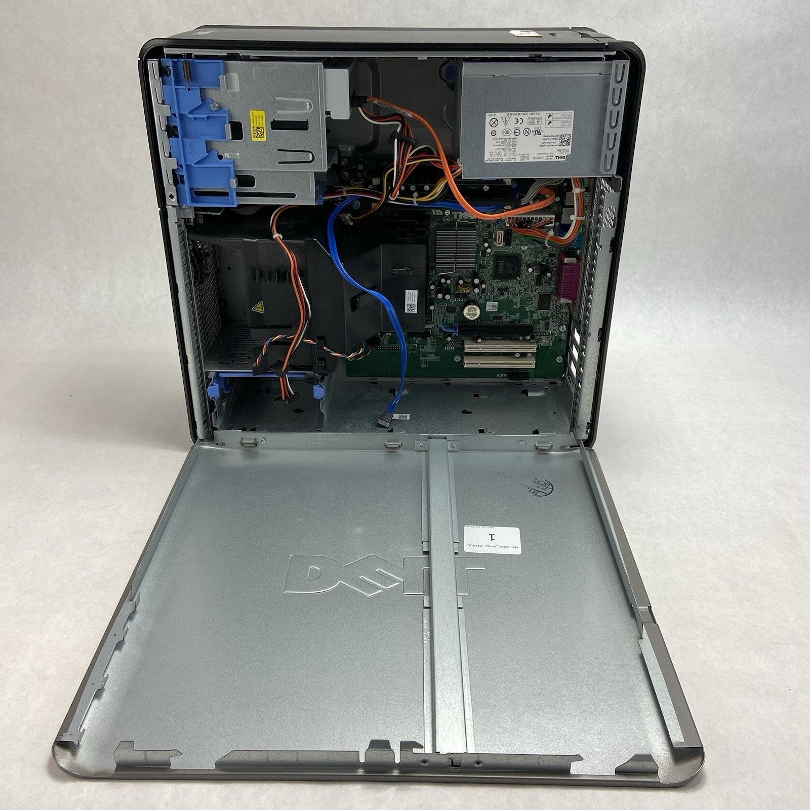 Dell Optiplex 780 MT Intel Core 2 Duo E8400 2.93GHz 4GB RAM No HDD No OS8
