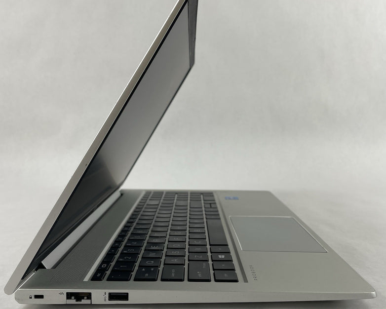 HP ProBook 450 G8 15.6" i5-1135G7 2.40 GHz 8 GB RAM No SSD/OS/AC - READ