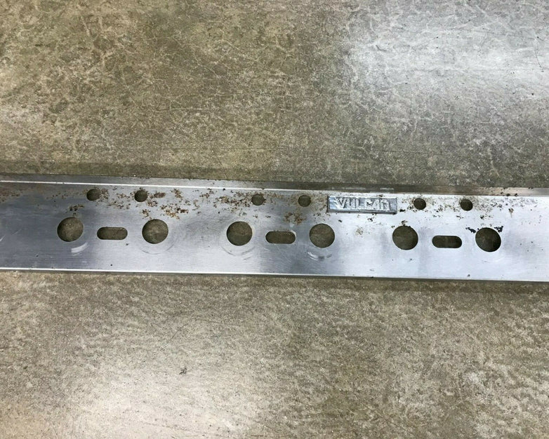 Vulcan Char-broiler Grill Cast-Iron Gas VACB72N-21 Front Panel 73"
