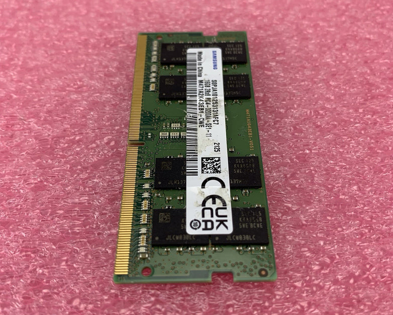 Samsung M471A2K43EB1-CWE PC4-3200AA-SE1-11 16GB 2Rx8 Desktop Memory RAM