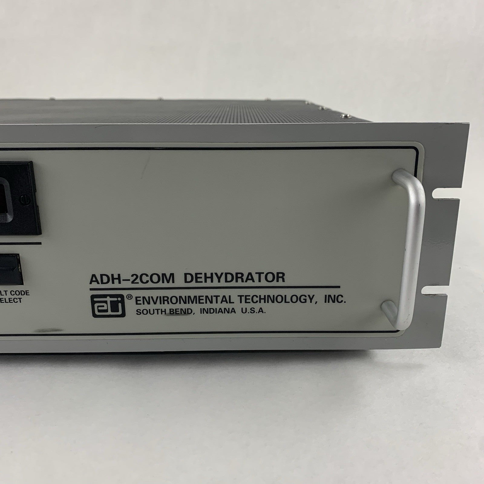 Environmental Technology ADH-2COM Dehydrator Powers on Pump Functions3