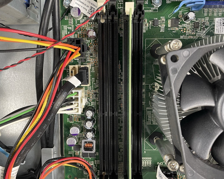 Dell Optiplex 9020 MT i5-4670 3.40 GHz 4 GB RAM No HDD/OS AMD Radeon 4190-C24-A