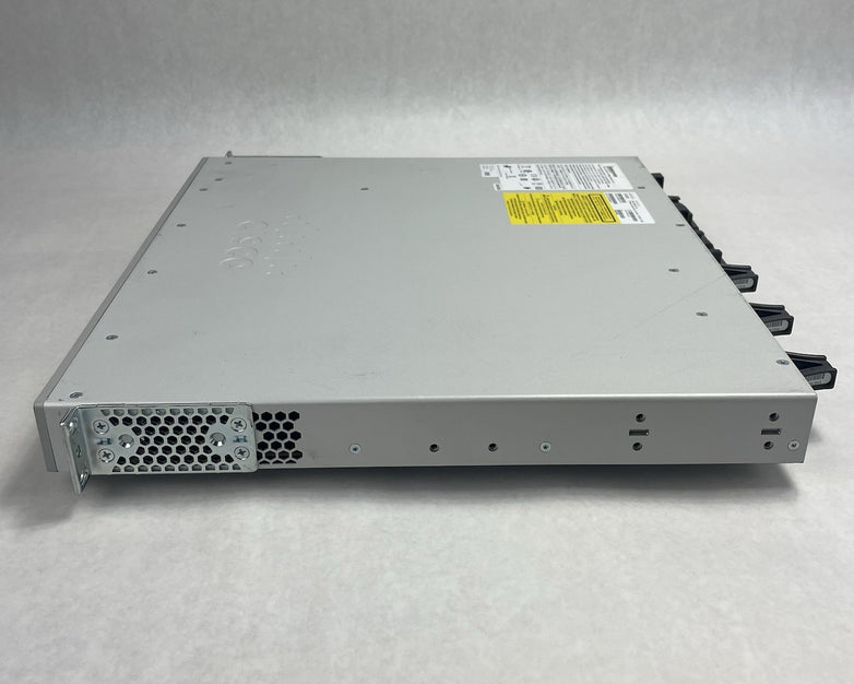 Cisco Catalyst C9300L-24T-4G-E V01  24-Port 9300 Tested & Reset 2x PSU