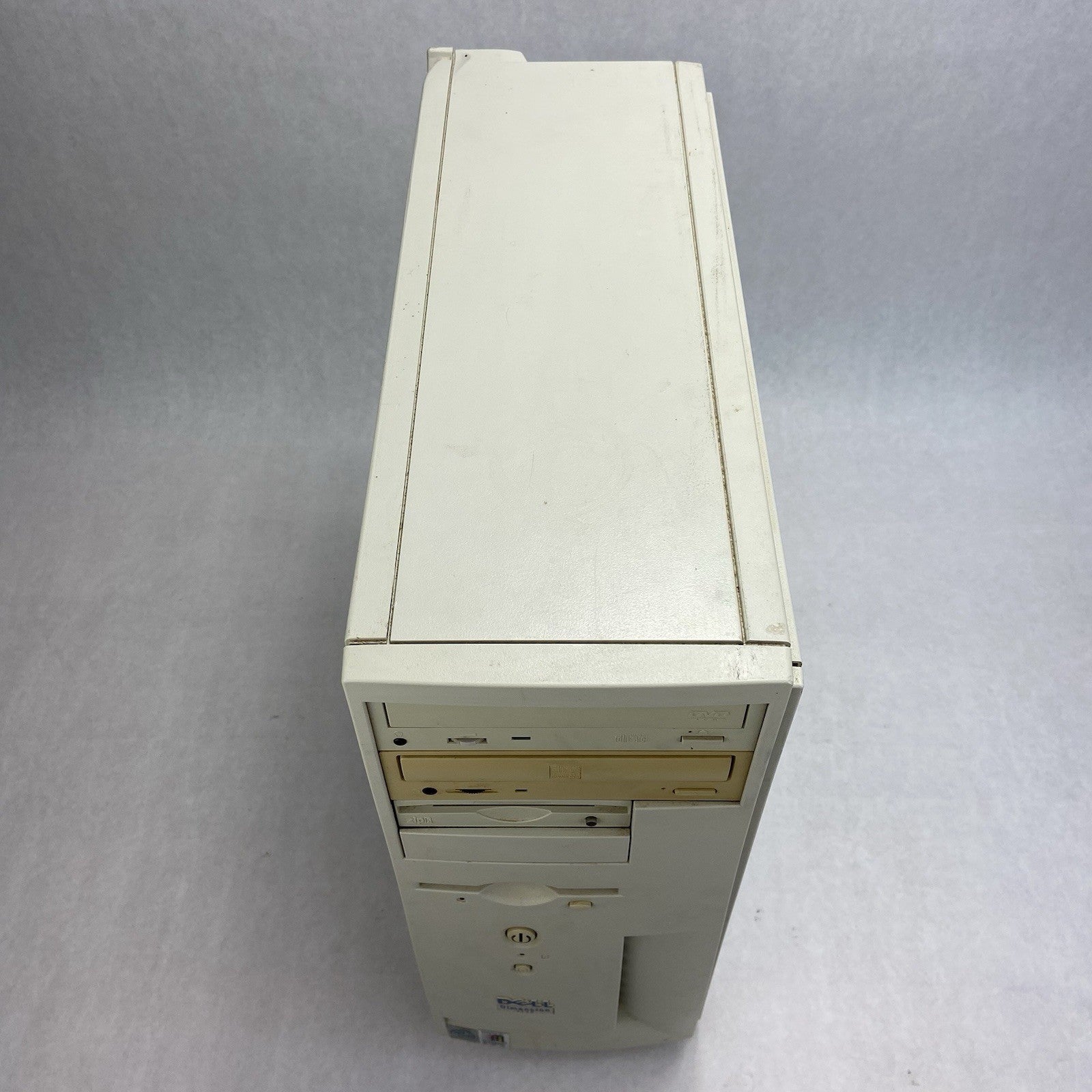Dell Dimension 4100 MT Intel Celeron 999MHz 512BM RAM No HDD No OS2