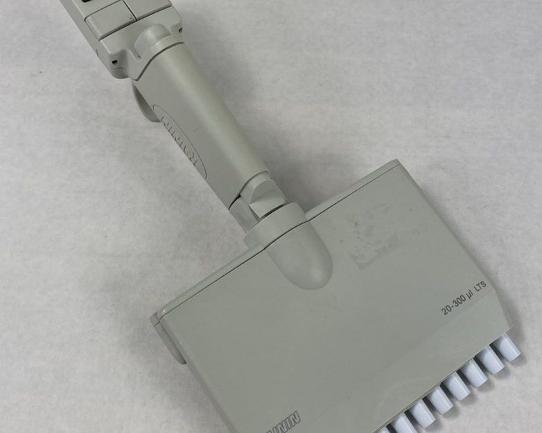 Rainin EDP3-Plus 20-300 uL 12-Channel Digital Pipette No Battery Untested