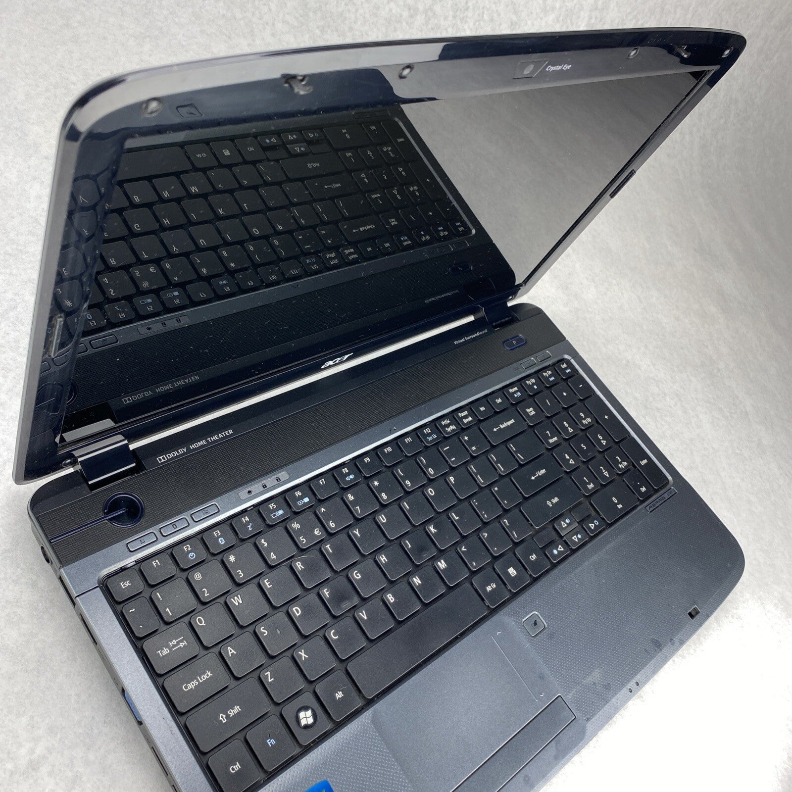 Acer Aspire 5740 15.6" Intel Core i3-M330 2.13GHz 4GB RAM No AC HDD OS