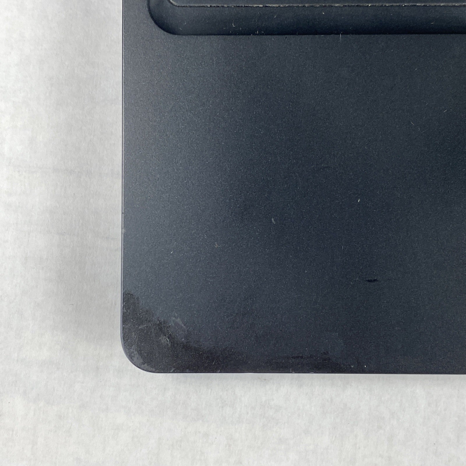 Dell Latitude 5590 Core i5-7300U 2.60 GHz 8 GB RAM 15.6" No Battery No HDD No OS