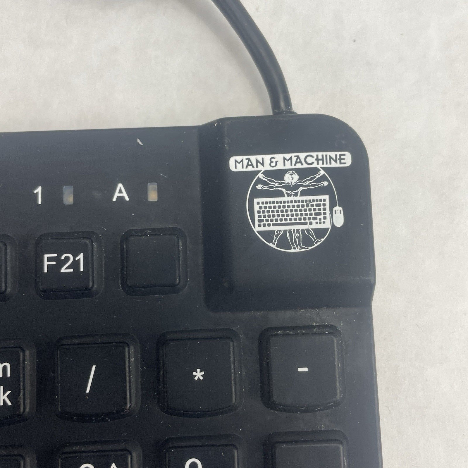 Man & Machine MM1 Really Cool Keyboard7