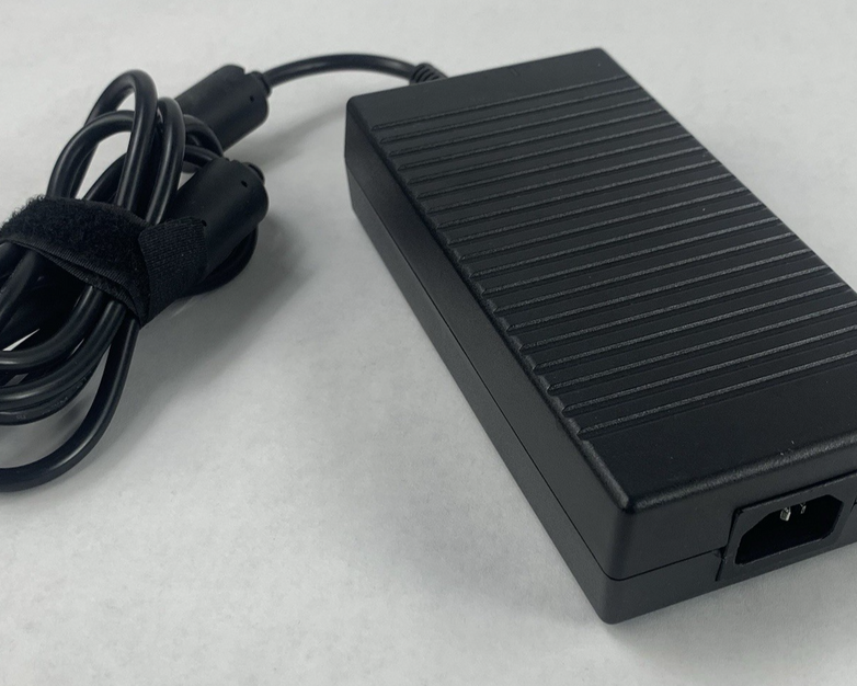 HP HSTNN-LA03 PA-1181-02HH Smart Pin AC Adapter 180W 19V Big Barrel Charger