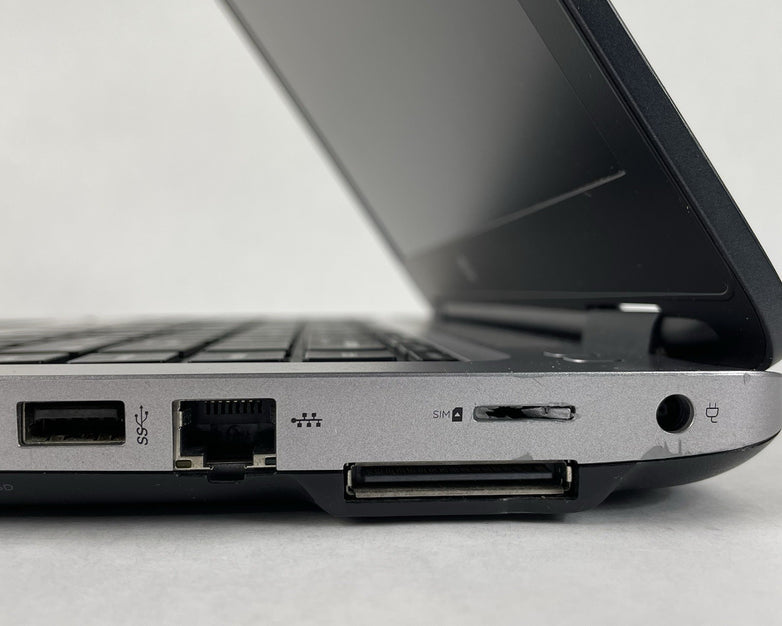HP ProBook 640 G2 14" i5-6200U 2.30 GHz 8 GB RAM No SSD/OS/AC