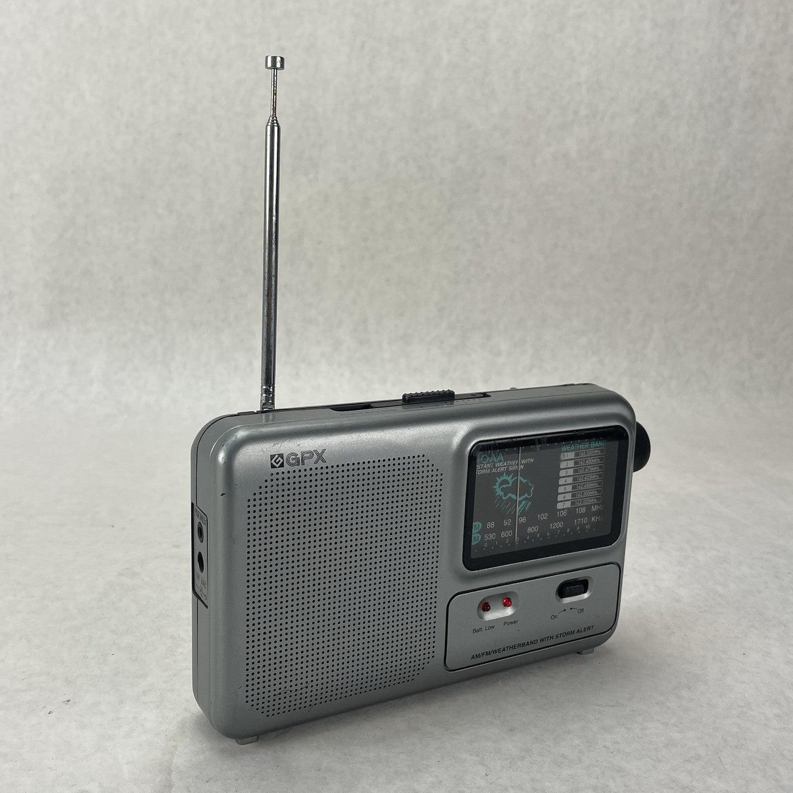 GPX A380S AM/FM Weather Band Radio Storm Alert Battery Indicator Silver0