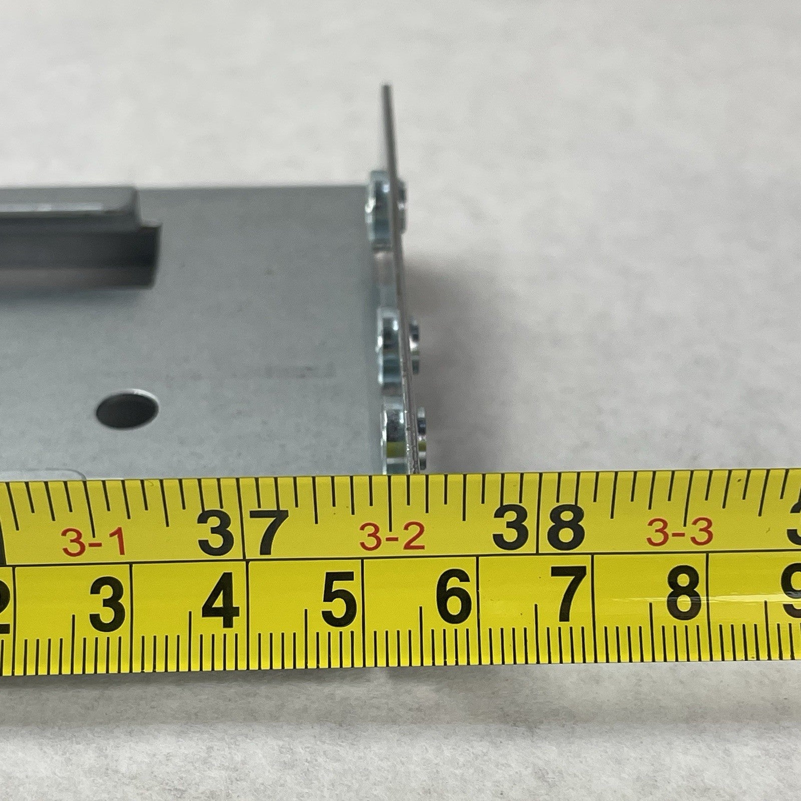 EMC 042-008-326 VNXE3200 Rack Mount Rail9