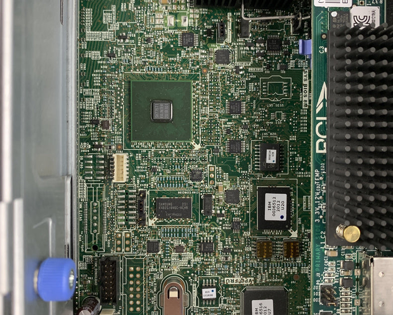 IBM System x3650 M4 Server  2x  E5-2640 2.5 GHz 32 GB RAM No OS No 2.5" HDD