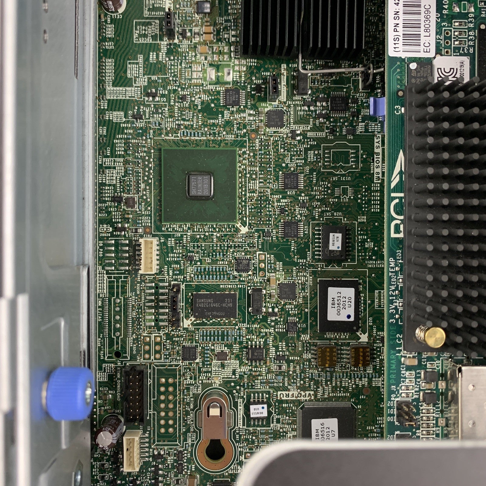 IBM System x3650 M4 Server  2x  E5-2640 2.5 GHz 32 GB RAM No OS No 2.5" HDD