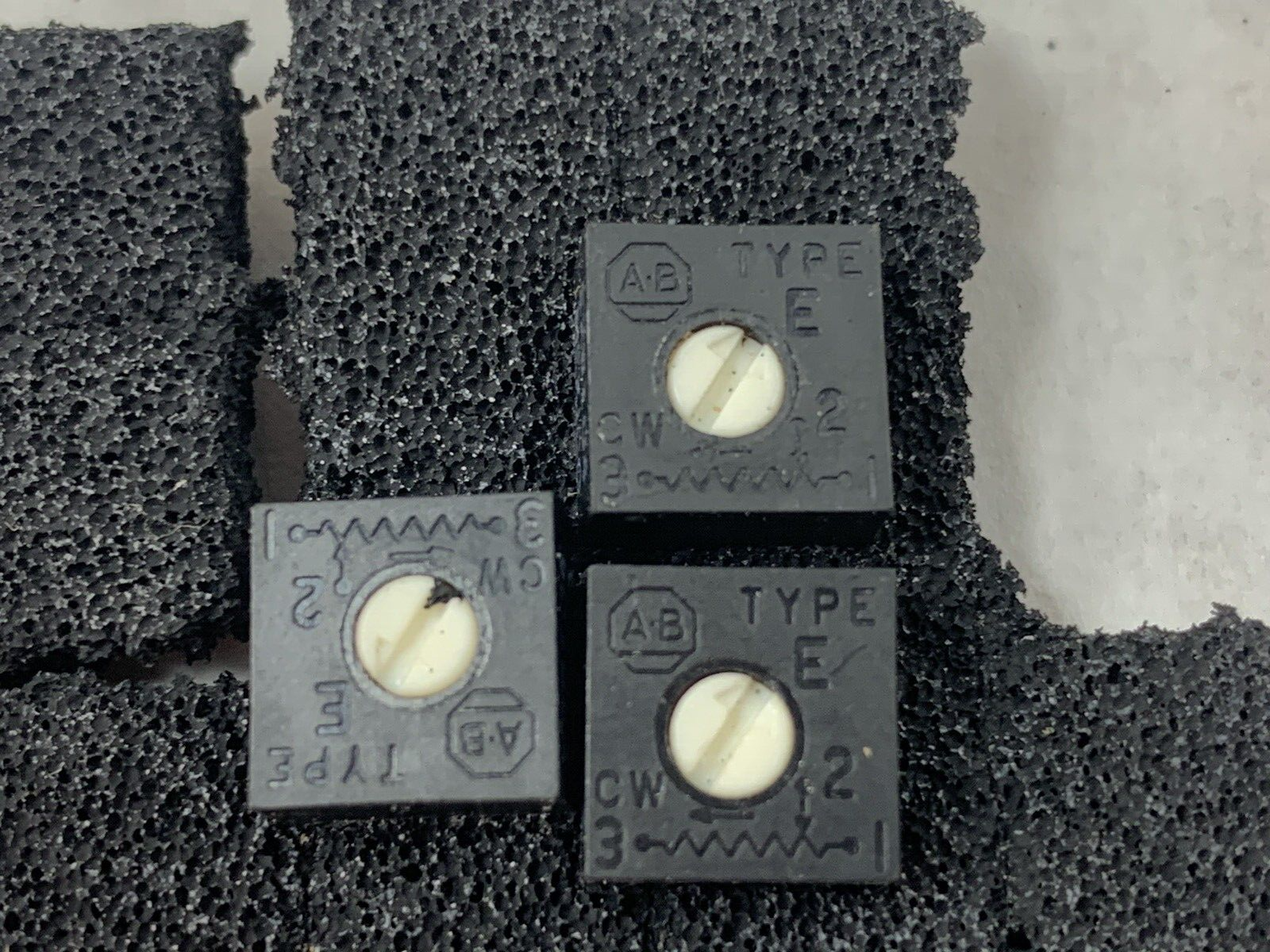 Allen Bradley Trimmer Potentiometer, Type E (Lot of 3)