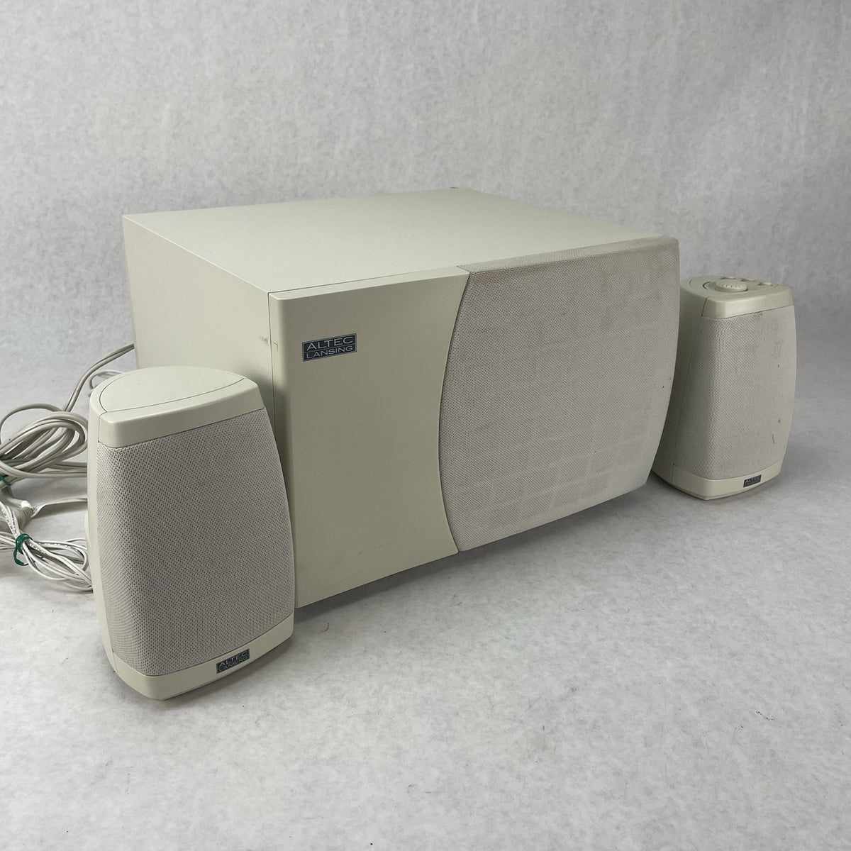 Altec Lansing ACS295 2.1 Computer Speaker System Subwoofer Tested0