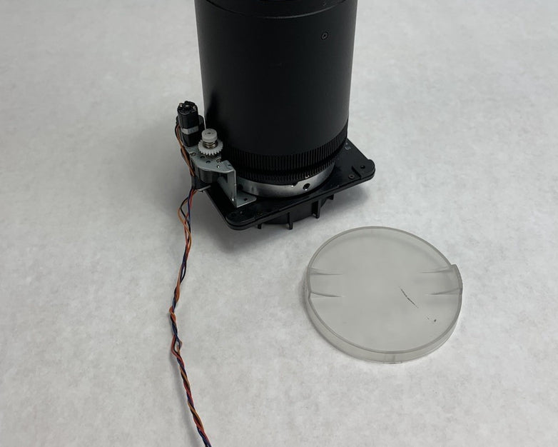 EIKI LC-X986 LCD Projector Lens