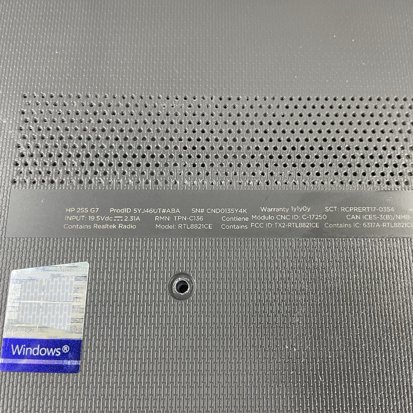 HP 255 G7 15.6" Ryzen 3 2200U 2.50 GHz 8 GB RAM No SSD/AC/OS13