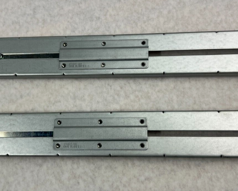 Kingslide 374518 2u-4u 30" Rails US6851773 Outers Only