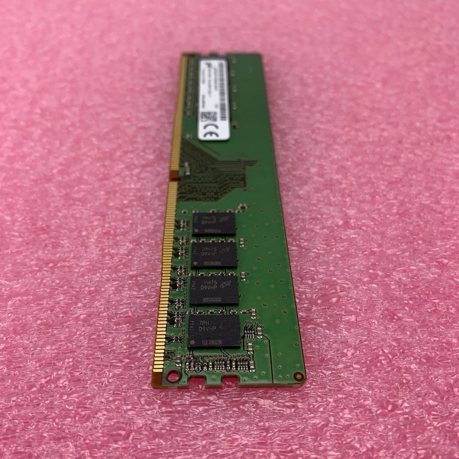 Micron MTA8ATF1G64AZ-2G3H1 PC4-2400T-UA2-11 8GB 1Rx8 Desktop Memory RAM2