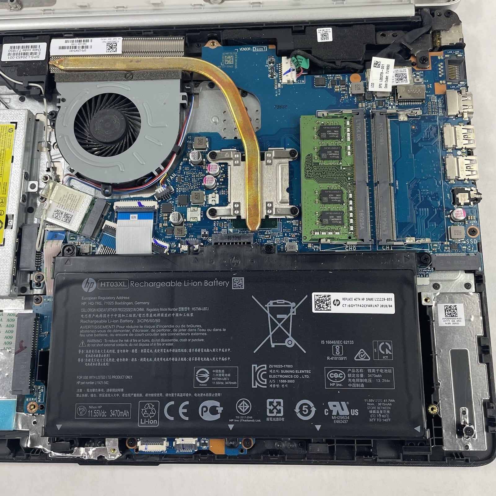 HP 15 da0032wm 15.6" i3-8130U 2.20 GHz 8 GB RAM No SSD/OS/AC16