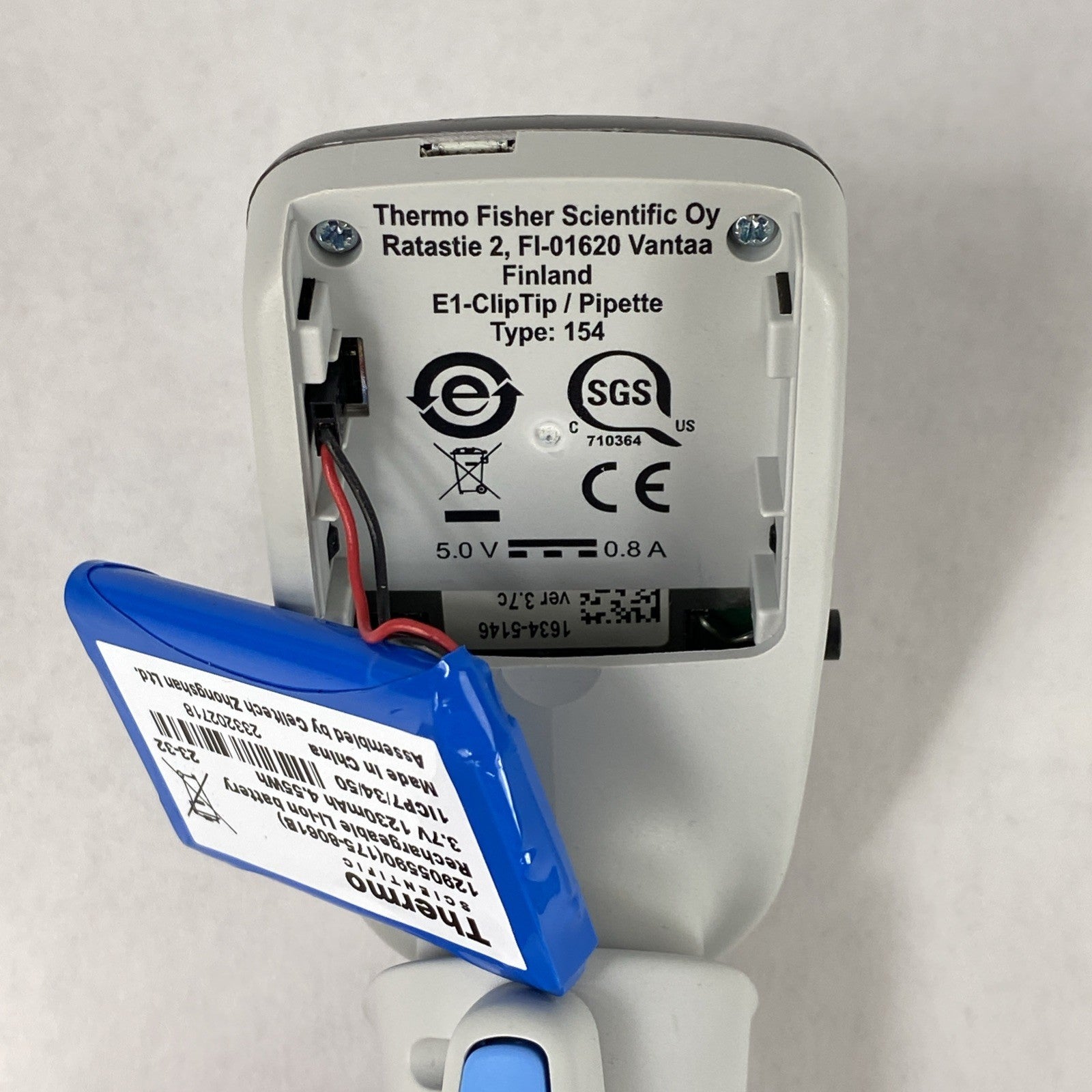 Thermo Scientific E1-ClipTip 30-850μL Electronic 12-Channel Pipette10