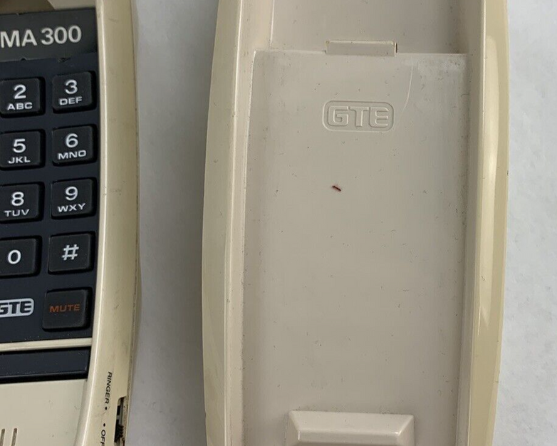 GTE 03601 Trimline Phone Telephone Touchtone Sigma 300 Wall Desk Vintage