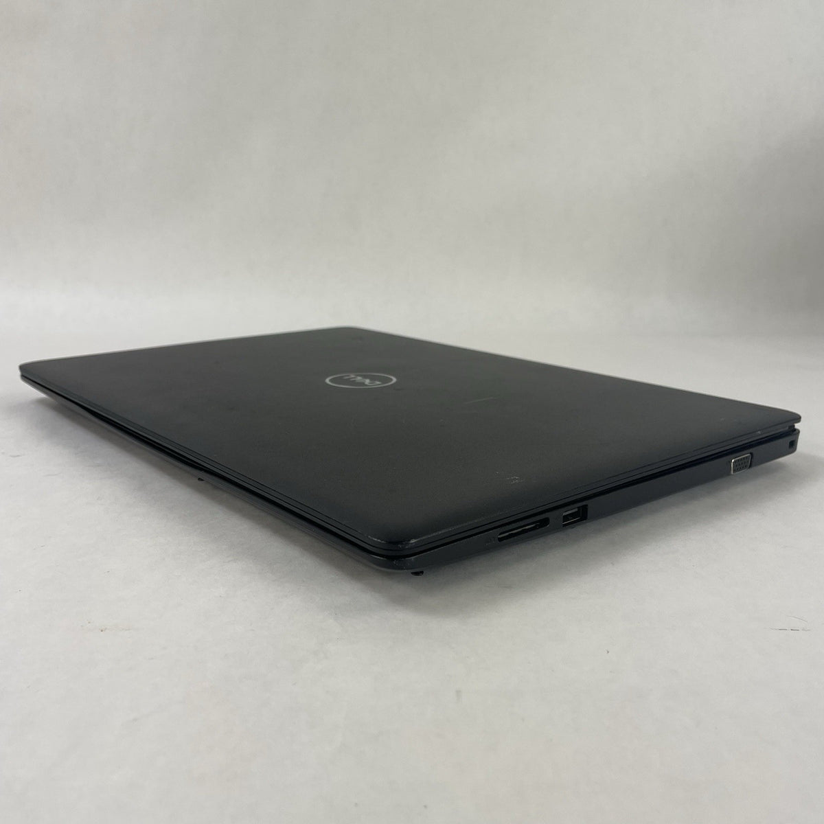 Dell Latitude 3590 15.6" i5-8250U 1.60 GHz 8 GB RAM No SSD/OS/AC/Batt15