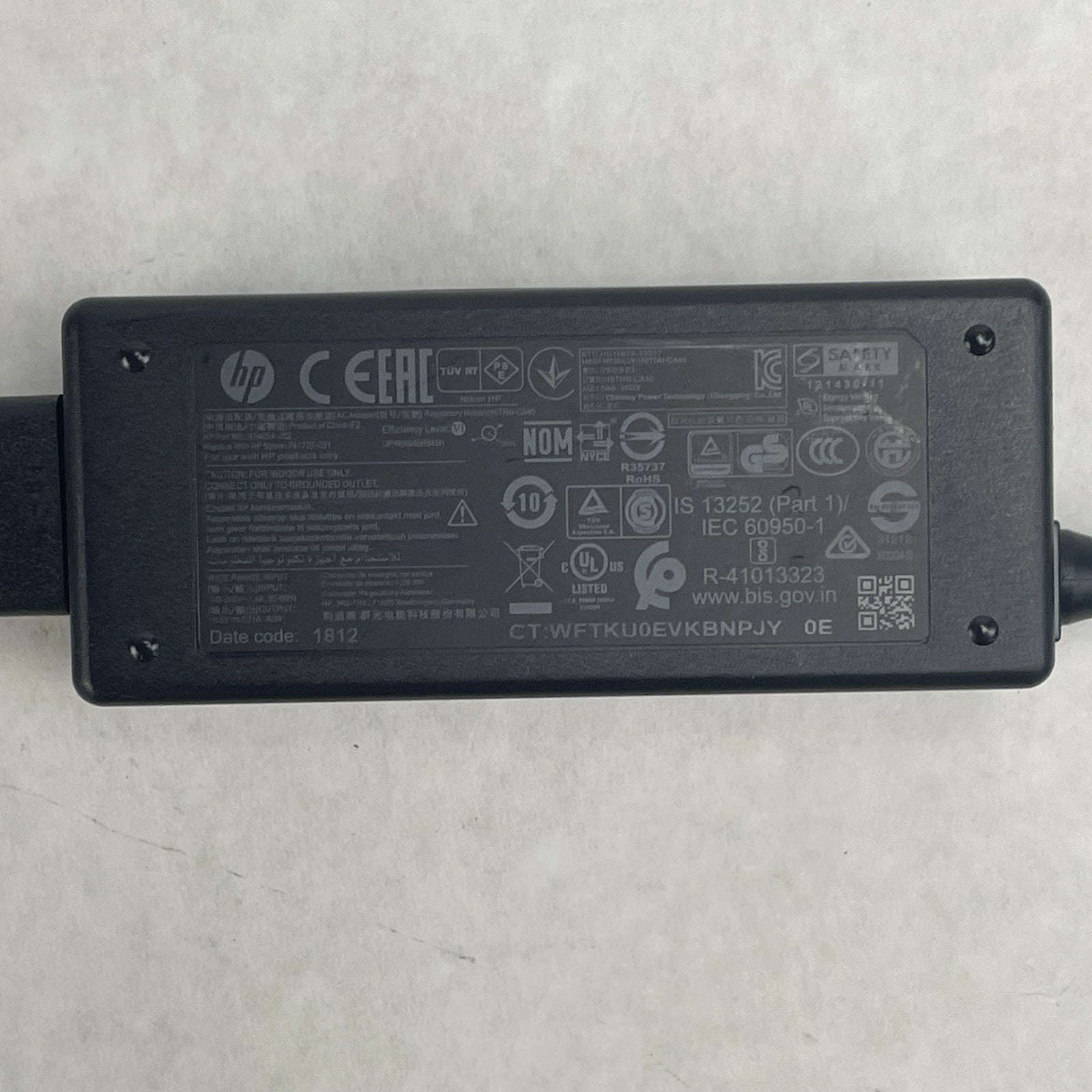 HP HSTNN-CA40 19.5V 45W Power Adapter 744481-002