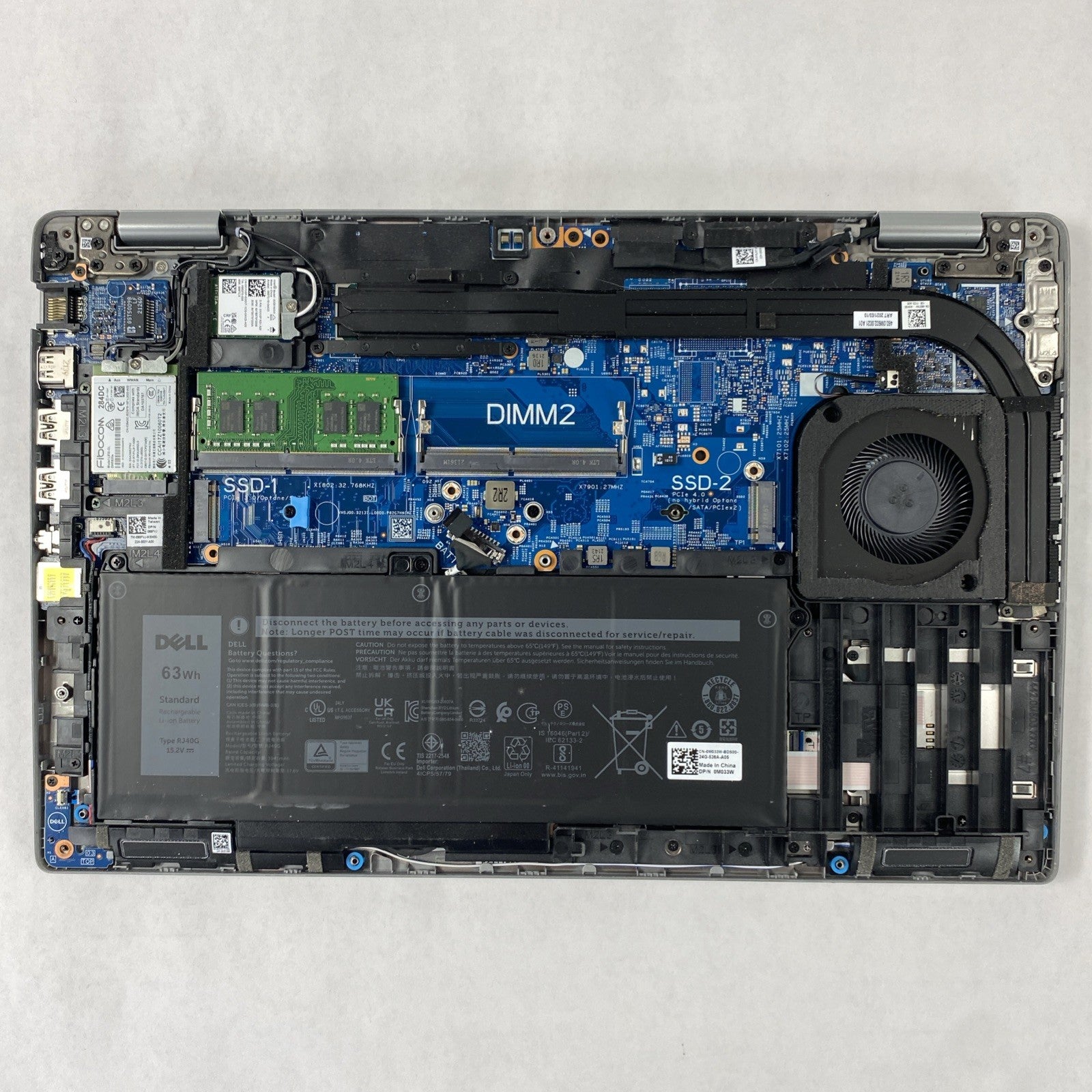 Dell Latitude 5520 15.6" Touch i5-1145G7 2.60 GHz 16 GB RAM No SSD No OS