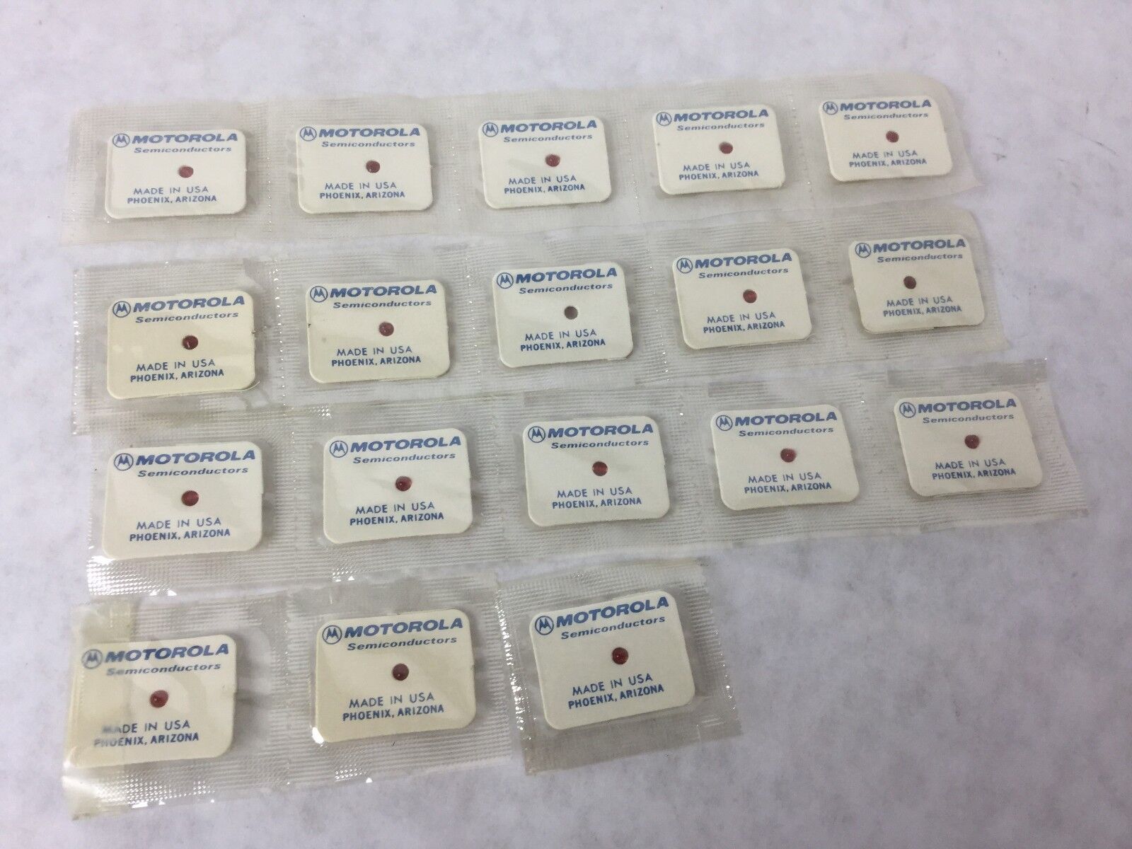 Motorola Semiconductor MLED55 (Lot of 18)