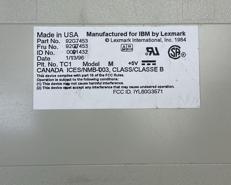 1995 IBM Model M Clicky Mechanical Keyboard 92G7453 Parts Broken Spacebar