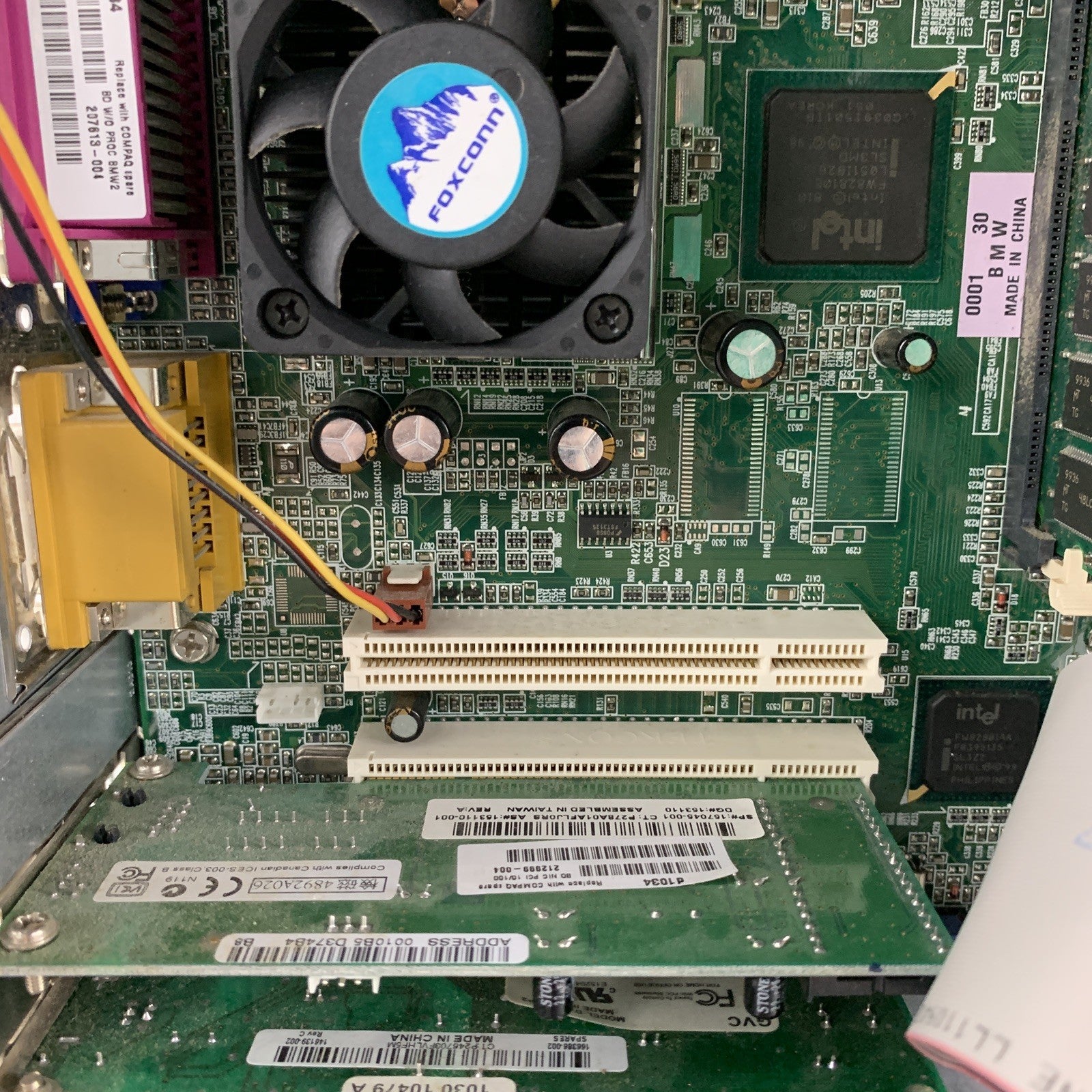 Compaq Presario 5010US Vintage Pentium III 866 MHz 256 MB RAM No OS No HDD