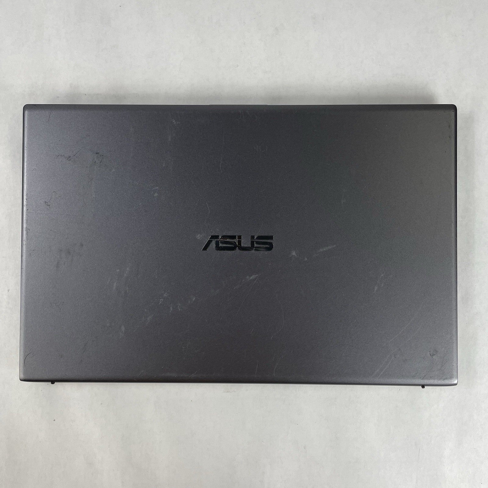 ASUS VivoBook F512F 15.6" i3-8145U 2.10 GHz 8 GB RAM No SSD No OS No AC11