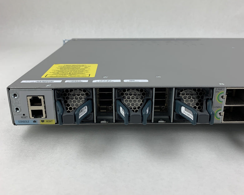 Cisco WS-C3850-48P-S V07 Catalyst 3850 w/ C3850-NM-4-1G Switch Tested Reset