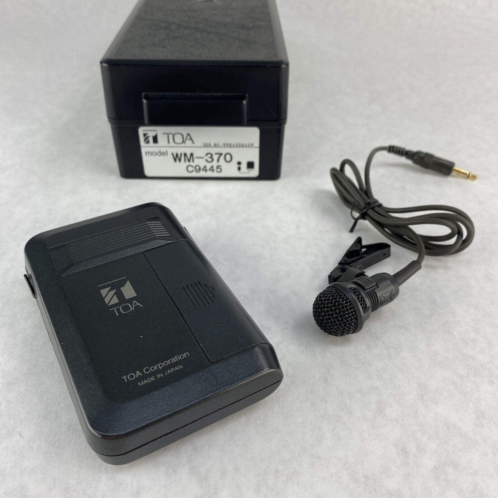 TOA WM-370 Microphone And Bodypack Transmitter  Tested