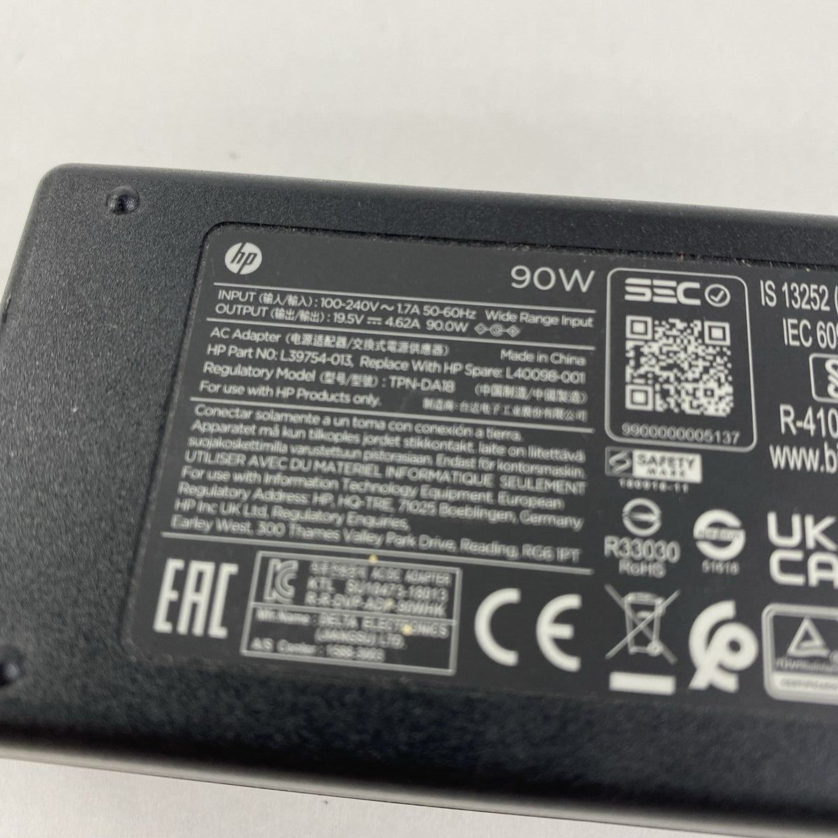 HP TPN-DA18 90W 19.5V 4.62A 7.4mm Barrel AC Adapter - Lot of 6 No Power Cord7