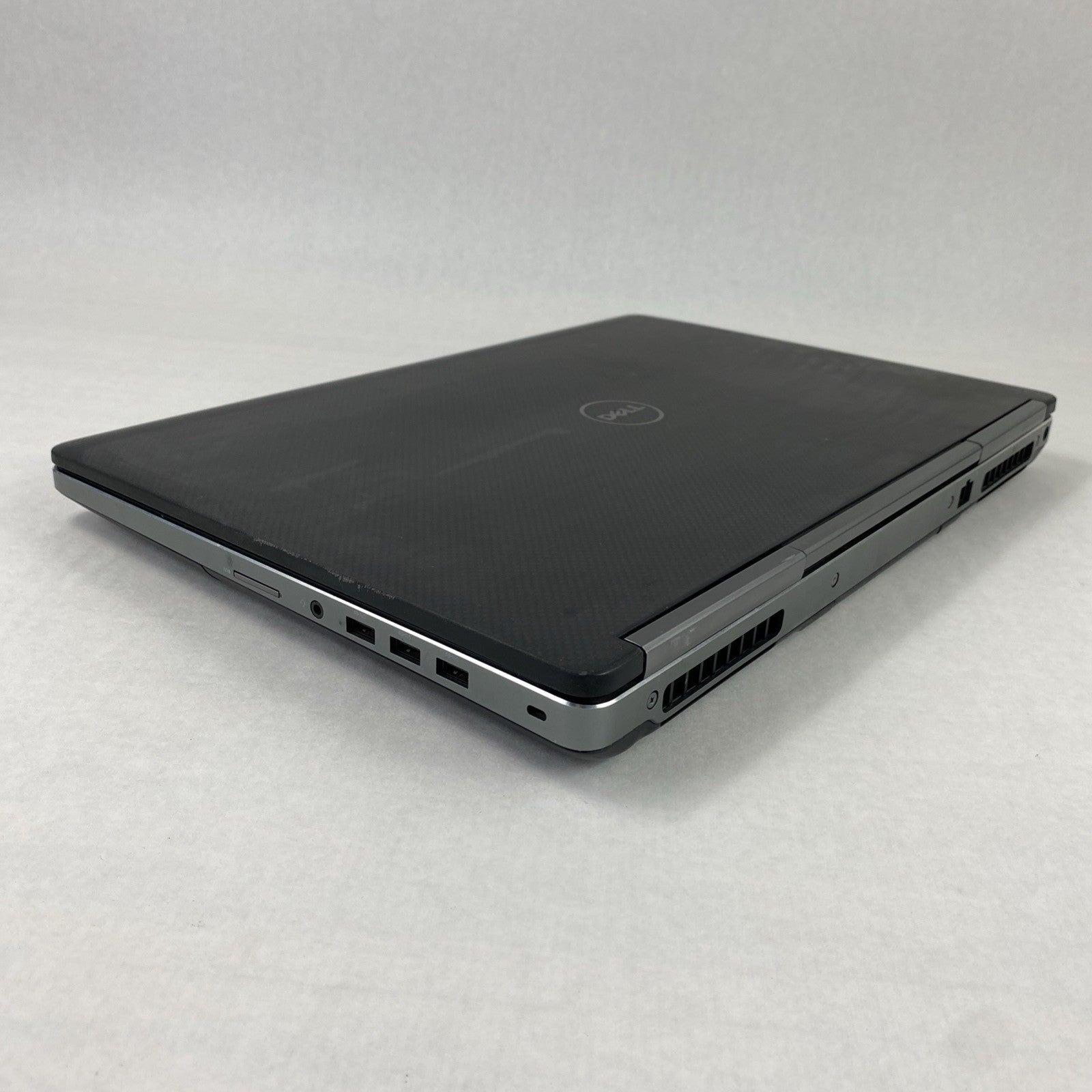 Dell Precision 7710 Intel Core i7-6920HQ 2.9GHz 16GB RAM 17.3" No HDD No OS