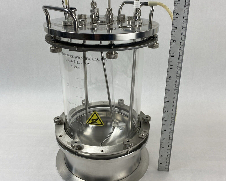 New Brunswick Scientific 5L Vessel Fermentor Bioreactor Q798700